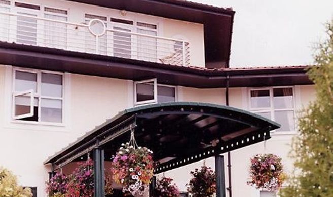 The Little Haven Hotel Exterior