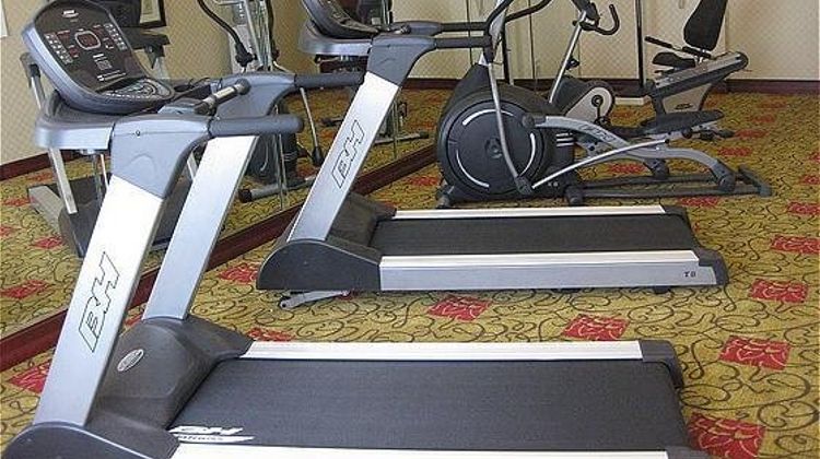 Holiday Inn Express Hotel & Suites Health Club