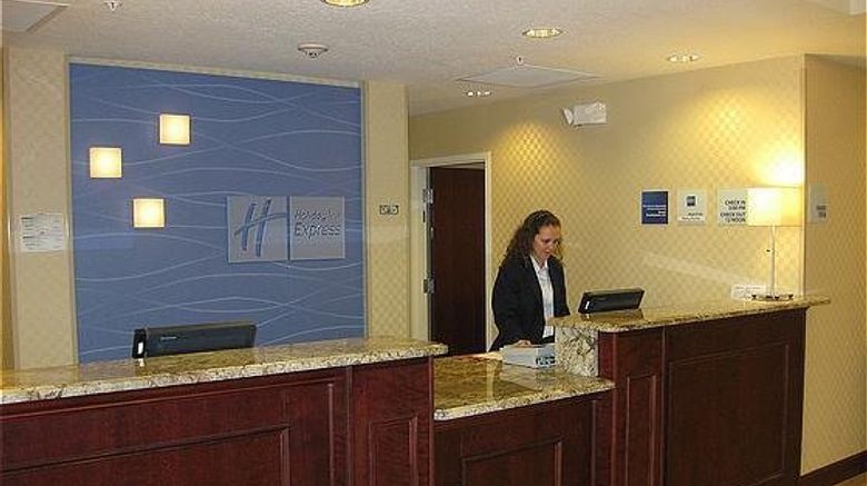<b>Holiday Inn Express Hotel & Suites Lobby</b>. Images powered by <a href="https://www.leonardoworldwide.com/" title="Leonardo Worldwide" target="_blank">Leonardo</a>.