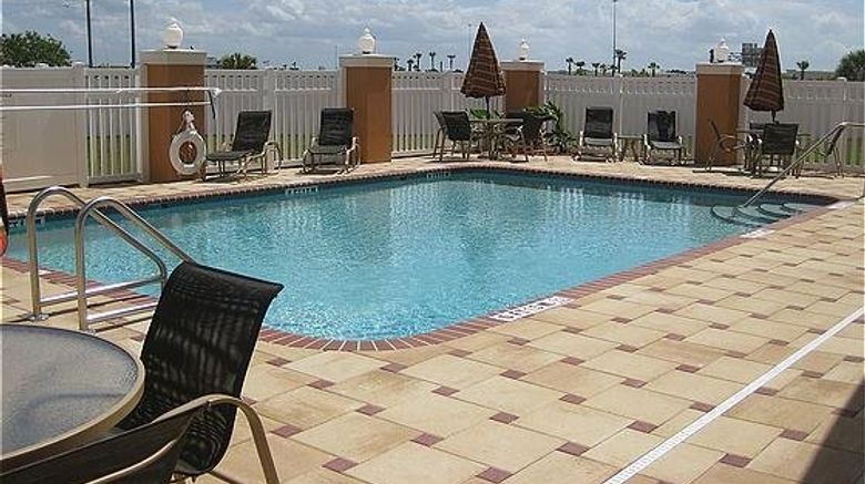 <b>Holiday Inn Express Hotel & Suites Pool</b>. Images powered by <a href="https://www.leonardoworldwide.com/" title="Leonardo Worldwide" target="_blank">Leonardo</a>.