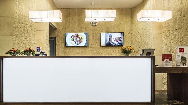 <b>Hotel Victor Pruszkow by DeSilva Lobby</b>. Images powered by <a href="https://www.leonardoworldwide.com/" title="Leonardo Worldwide" target="_blank">Leonardo</a>.