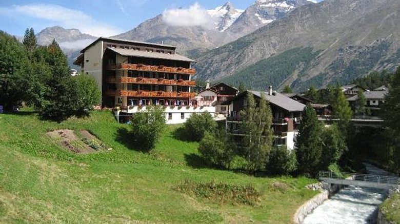 Hotel Bristol Exterior. Images powered by <a href="https://www.leonardoworldwide.com" target="_blank" rel="noopener">Leonardo</a>.