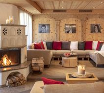 Swiss Alpine Hotel Allalin Lobby