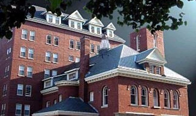 The Kendall Hotel Exterior