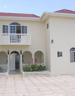 Retreat Guesthouse Luxury Suites