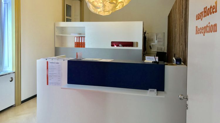 easyHotel Basel Lobby