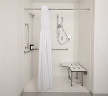 Broad Street Inn Room