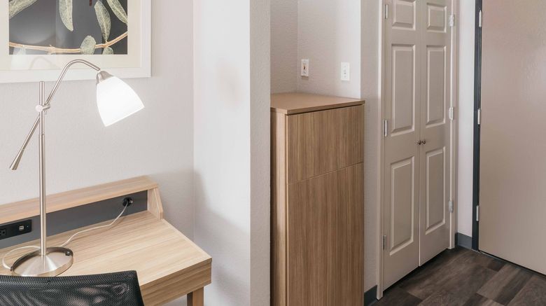 <b>Townhome Inn & Suites Cordova Room</b>. Images powered by <a href="https://www.leonardoworldwide.com/" title="Leonardo Worldwide" target="_blank">Leonardo</a>.