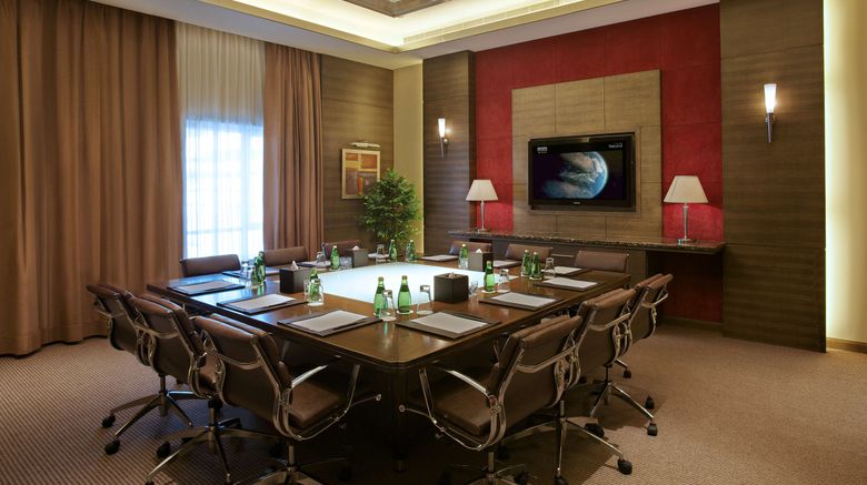 <b>Nour Arjaan by Rotana Meeting</b>. Images powered by <a href="https://www.leonardoworldwide.com/" title="Leonardo Worldwide" target="_blank">Leonardo</a>.