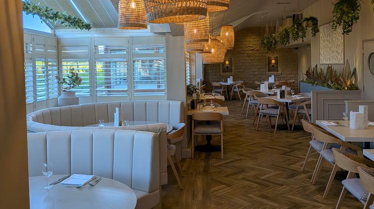 Red Hall Hotel Restaurant