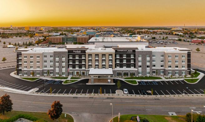 Fairfield Inn & Suites Dayton-Beavercree Exterior