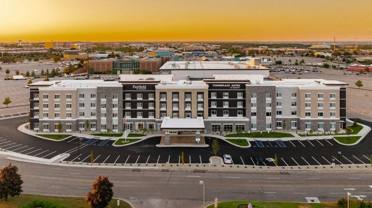 Fairfield Inn & Suites Dayton-Beavercree Exterior