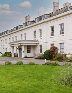Avisford Park Hotel
