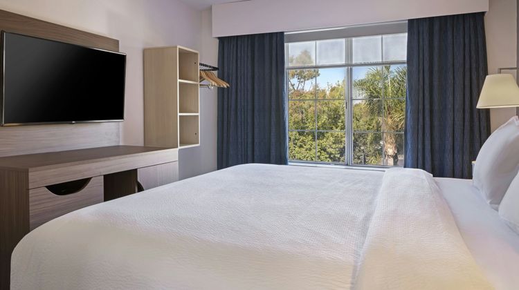 City Express Santa Ana OC Airport Suite
