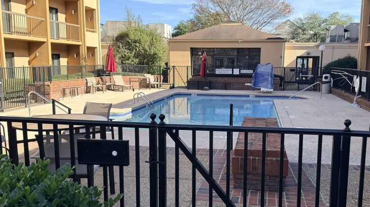 Preston Suites Pool