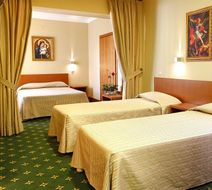Domus Pacis Fatima Hotel Room