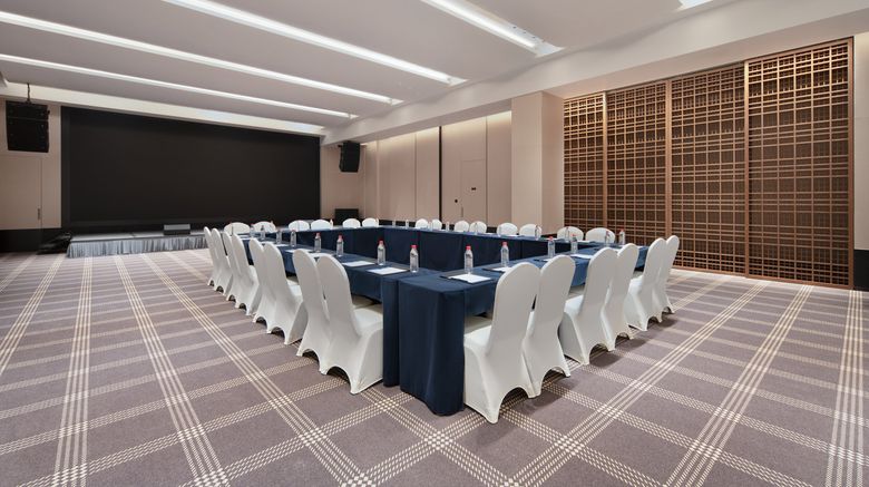 <b>Hampton Changchun Jingyue Meeting</b>. Images powered by <a href="https://www.leonardoworldwide.com/" title="Leonardo Worldwide" target="_blank">Leonardo</a>.