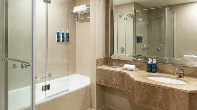 <b>Four Points by Sheraton Sheikh Zayed Rd Room</b>. Images powered by <a href="https://www.leonardoworldwide.com/" title="Leonardo Worldwide" target="_blank">Leonardo</a>.