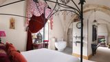 <b>Abbaye de la Bussiere Room</b>. Images powered by <a href="https://www.leonardoworldwide.com/" title="Leonardo Worldwide" target="_blank">Leonardo</a>.