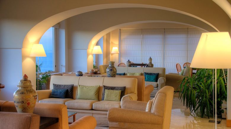 <b>Aminta Grand Hotel Lobby</b>. Images powered by <a href="https://www.leonardoworldwide.com/" title="Leonardo Worldwide" target="_blank">Leonardo</a>.
