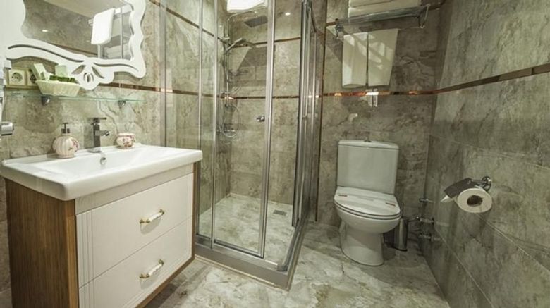 <b>Miran Hotel Room</b>. Images powered by <a href="https://www.leonardoworldwide.com/" title="Leonardo Worldwide" target="_blank">Leonardo</a>.