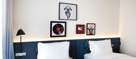 Hampton Stuttgart Room