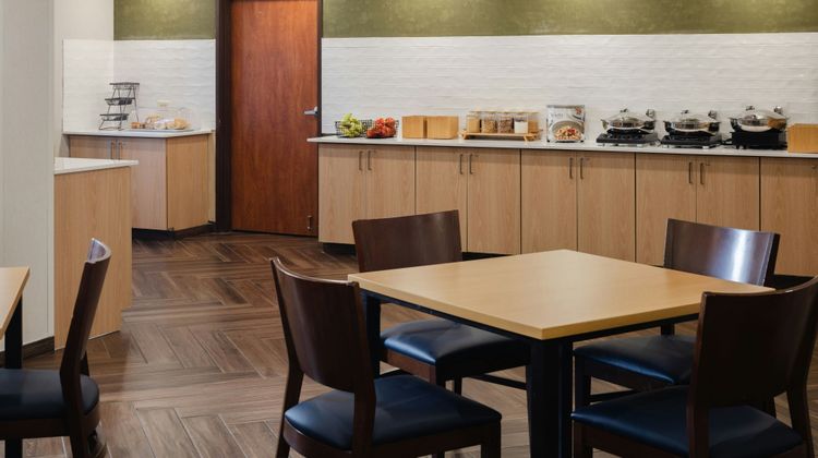 Fairfield Inn & Suites Fort Wayne Restaurant