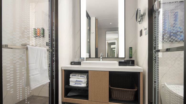 <b>Hampton Sijiqing Qianjiang New Town Room</b>. Images powered by <a href="https://www.leonardoworldwide.com/" title="Leonardo Worldwide" target="_blank">Leonardo</a>.