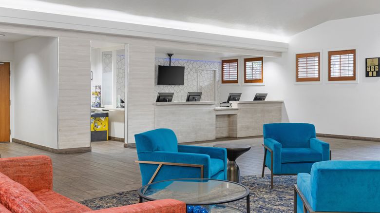<b>Desert Rose Resort Lobby</b>. Images powered by <a href="https://www.leonardoworldwide.com/" title="Leonardo Worldwide" target="_blank">Leonardo</a>.