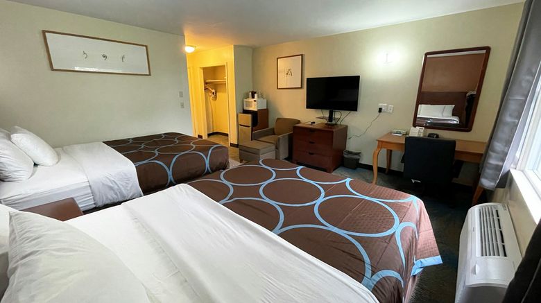 <b>Red Carpet Inn Room</b>. Images powered by <a href="https://www.leonardoworldwide.com/" title="Leonardo Worldwide" target="_blank">Leonardo</a>.