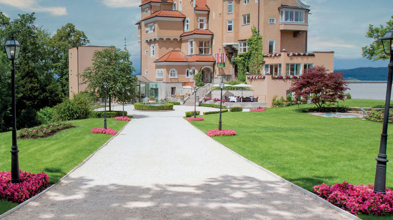<b>Hotel Schloss Monchstein Exterior</b>. Images powered by <a href="https://www.leonardoworldwide.com/" title="Leonardo Worldwide" target="_blank">Leonardo</a>.