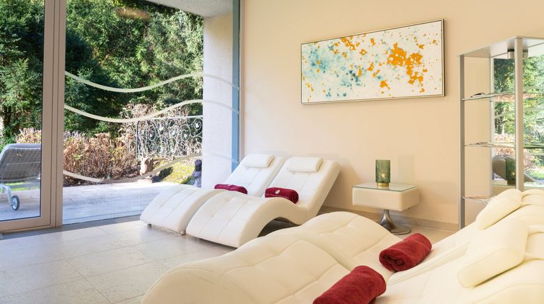 <b>Hotel Schloss Monchstein Spa</b>. Images powered by <a href="https://www.leonardoworldwide.com/" title="Leonardo Worldwide" target="_blank">Leonardo</a>.