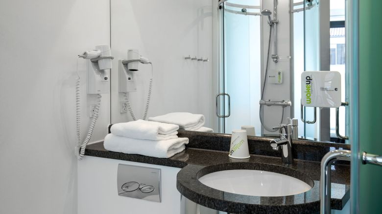 <b>Wakeup Copenhagen Borgergade Room</b>. Images powered by <a href="https://www.leonardoworldwide.com/" title="Leonardo Worldwide" target="_blank">Leonardo</a>.