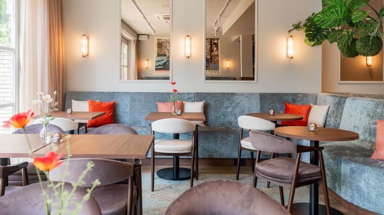 Malie Hotel Restaurant