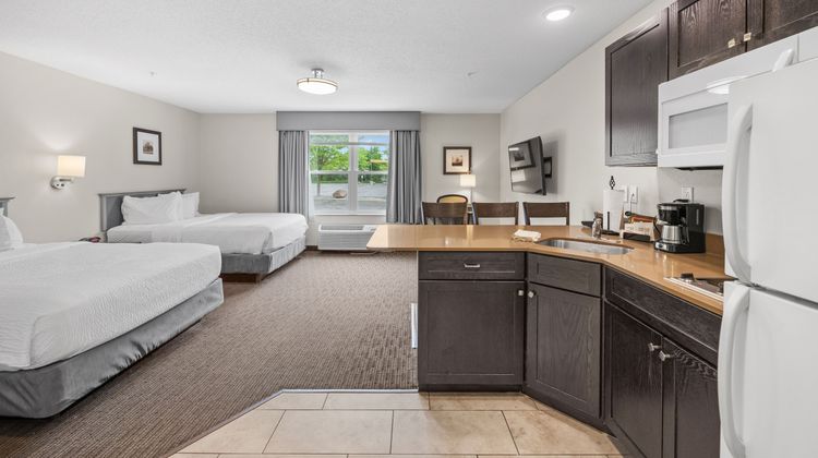 Independence Stay Hotel and Suites Room