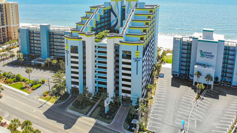 <b>Monterey Bay Suites Exterior</b>. Images powered by <a href="https://www.leonardoworldwide.com/" title="Leonardo Worldwide" target="_blank">Leonardo</a>.