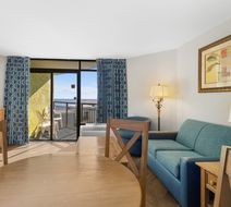 Monterey Bay Suites Room