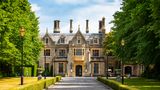 Foxhills Country Club Exterior