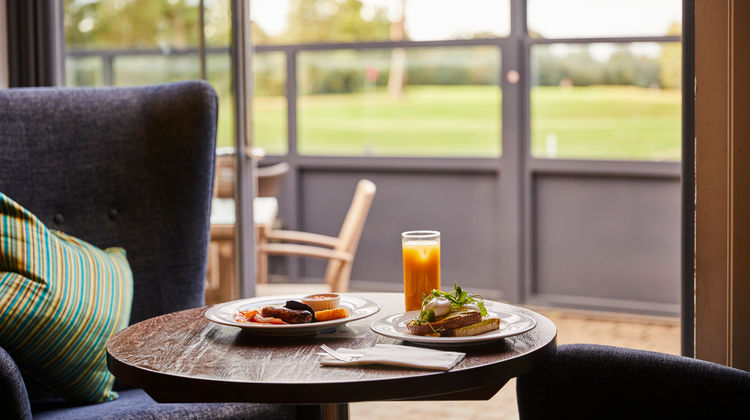Foxhills Country Club Restaurant