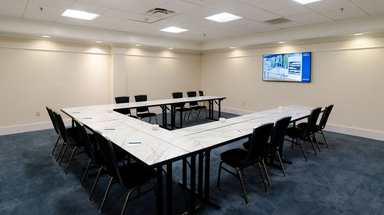 Hotel Indigo Mount Pleasant Meeting
