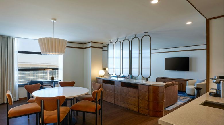 <b>The Westin Detroit Metropolitan Airport Suite</b>. Images powered by <a href="https://www.leonardoworldwide.com/" title="Leonardo Worldwide" target="_blank">Leonardo</a>.