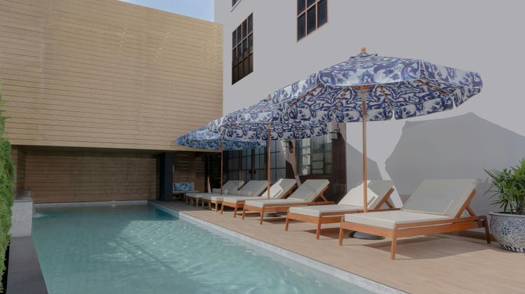 Metropole Bangkok Pool