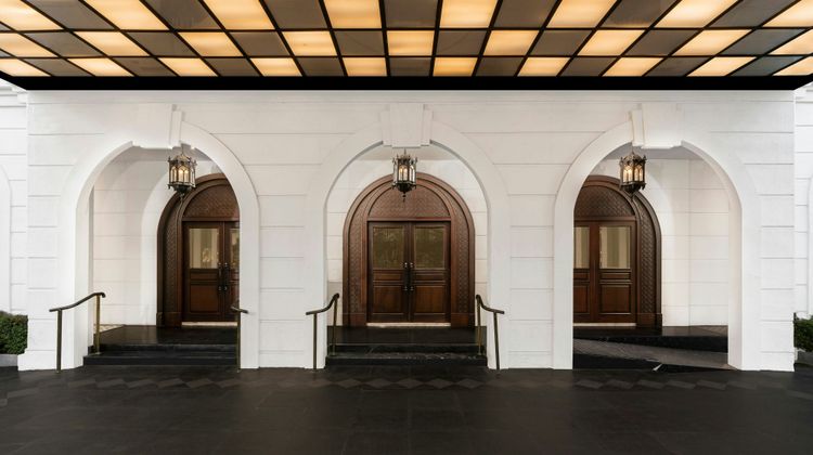 Metropole Bangkok Exterior