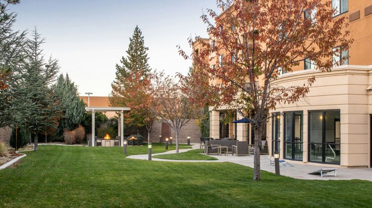 Courtyard by Marriott Carson City Exterior