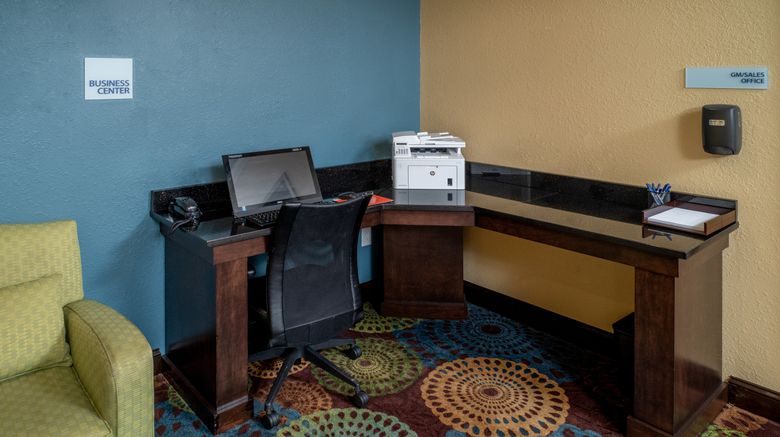 <b>Holiday Inn Express & Suites Lebanon Other</b>. Images powered by <a href="https://www.leonardoworldwide.com/" title="Leonardo Worldwide" target="_blank">Leonardo</a>.