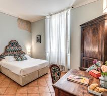 Hotel Galileo Room