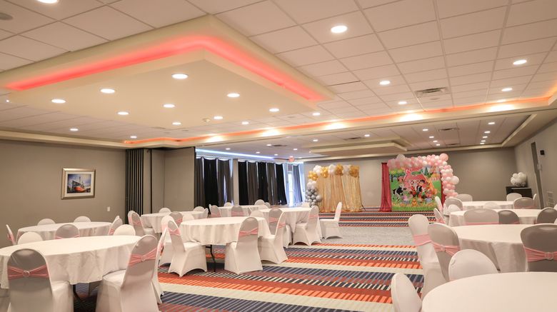 <b>Garner Hotel Glen Burnie BWI Airport Meeting</b>. Images powered by <a href="https://www.leonardoworldwide.com/" title="Leonardo Worldwide" target="_blank">Leonardo</a>.