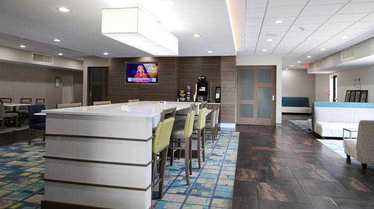 Garner Hotel Glen Burnie BWI Airport Restaurant