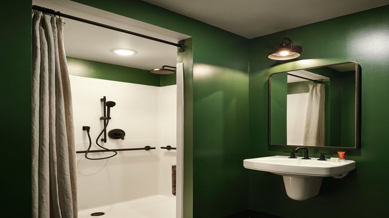 <b>Field & Stream Lodge Room</b>. Images powered by <a href="https://www.leonardoworldwide.com/" title="Leonardo Worldwide" target="_blank">Leonardo</a>.