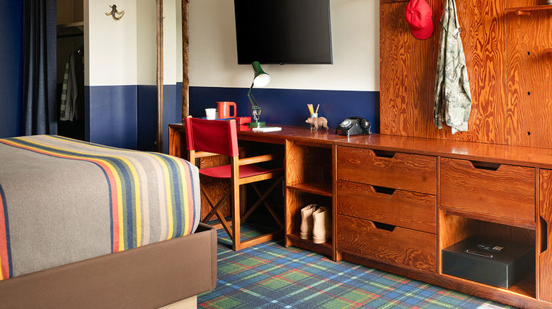 <b>Field & Stream Lodge Suite</b>. Images powered by <a href="https://www.leonardoworldwide.com/" title="Leonardo Worldwide" target="_blank">Leonardo</a>.